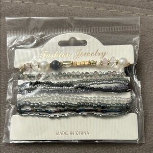 Fashion Jewelry Black and Silver Beaded Bracelet Set